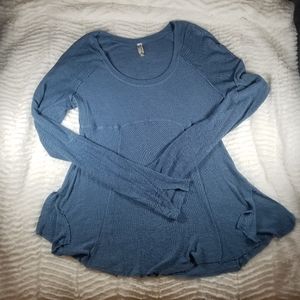 Free People beautiful lightweight boho top